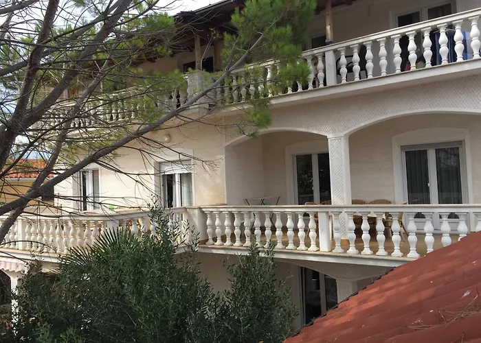 아파트 Manda - Sabunike