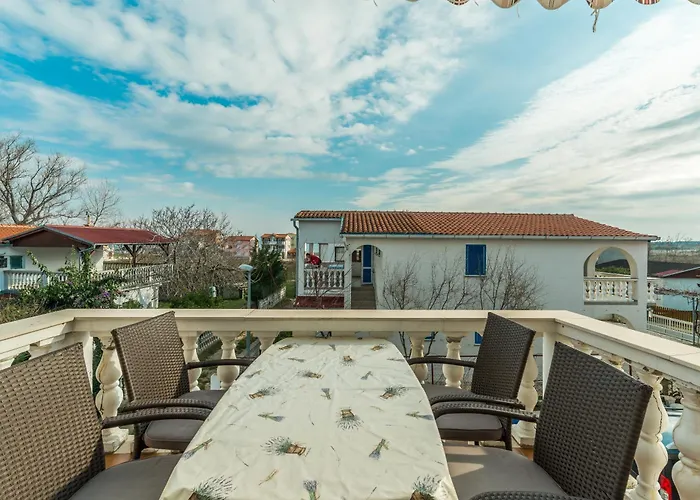 아파트 Manda - Sabunike 닌