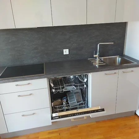 Manda - Sabunike Apartment