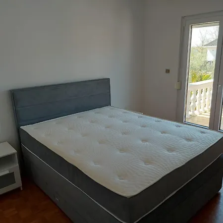 Apartment Manda - Sabunike