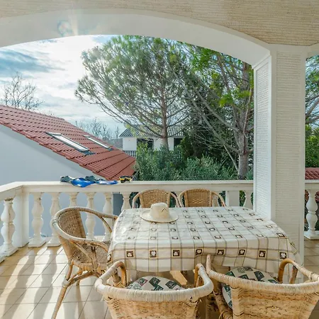 Apartment Manda - Sabunike *