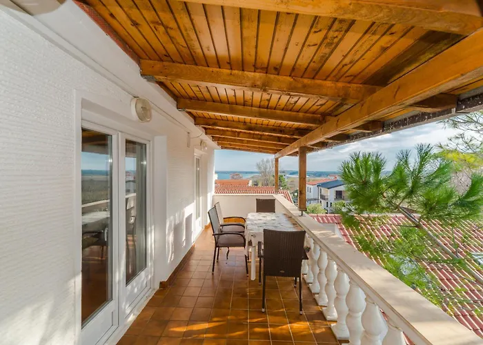 Lägenhet Manda - Sabunike Nin